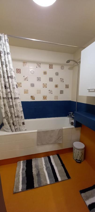 Le Gambetta T2 Cosy Hypercentre Wifi Fibre Avec Parking Apartment Pau Exterior photo